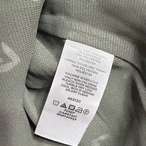 LOFT Forest Green Camisole with Design - Picture 4 of 7